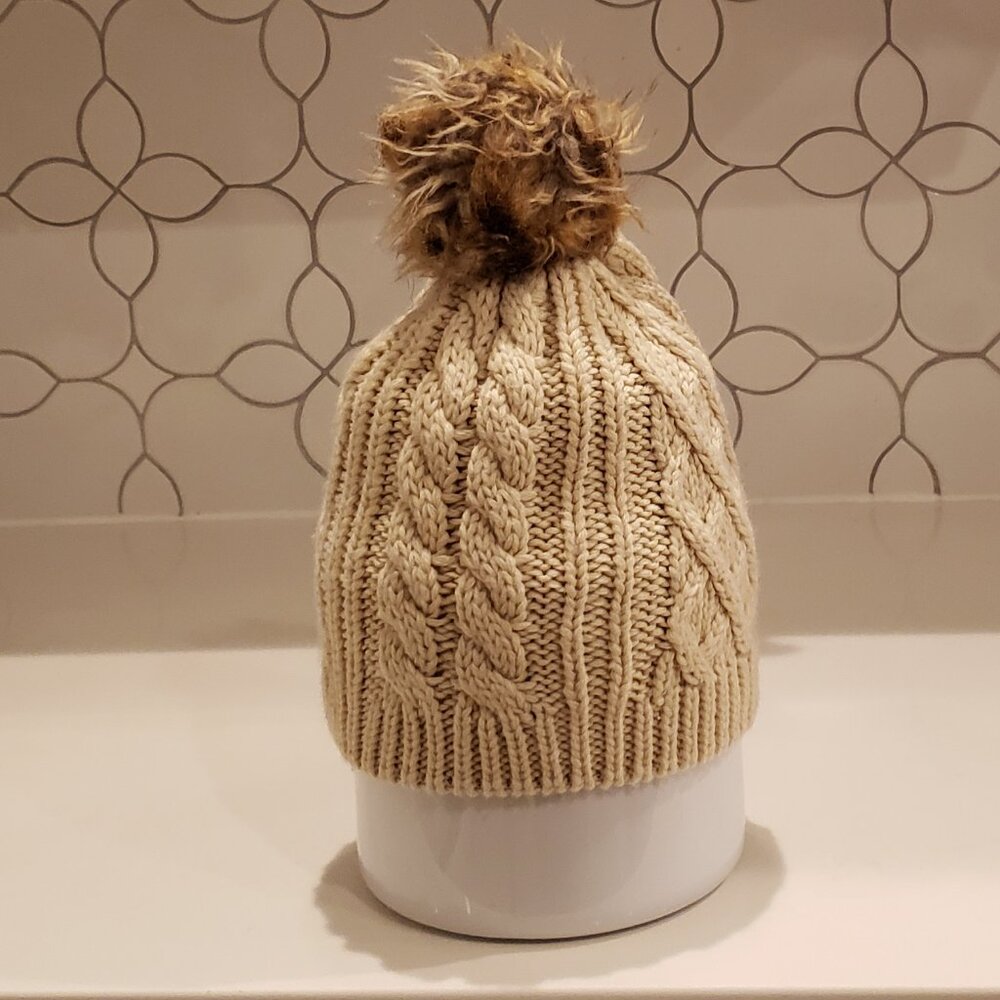 Broner Cream Colored Cable Knit Beanie